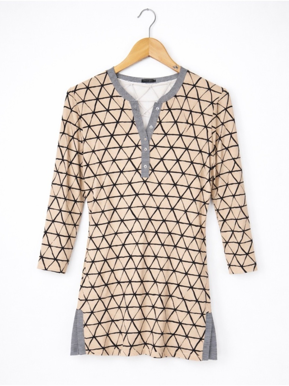 J. McLaughlin Tan Geometric Stripe Biscayne Blouse Size Small